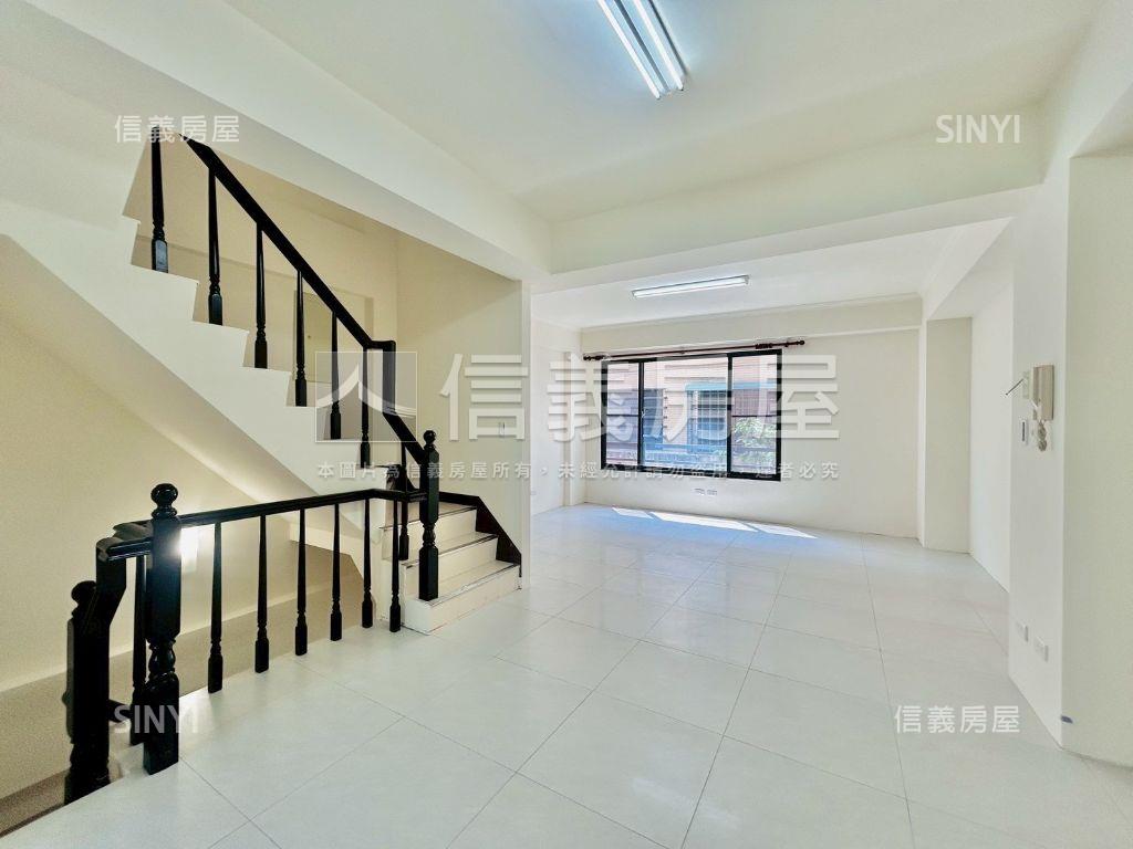 南屯精科商圈角間透店房屋室內格局與周邊環境