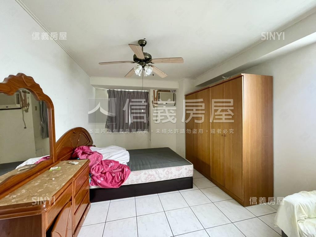 台中高農旁四房房屋室內格局與周邊環境