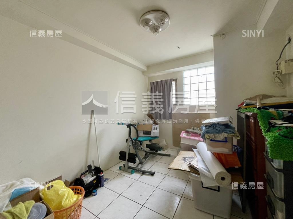 台中高農旁四房房屋室內格局與周邊環境