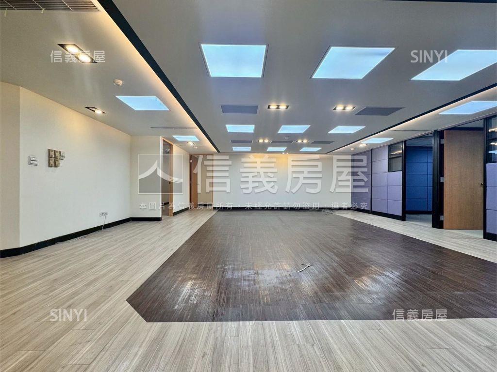 精選世貿邊間帷幕氣派辦公房屋室內格局與周邊環境