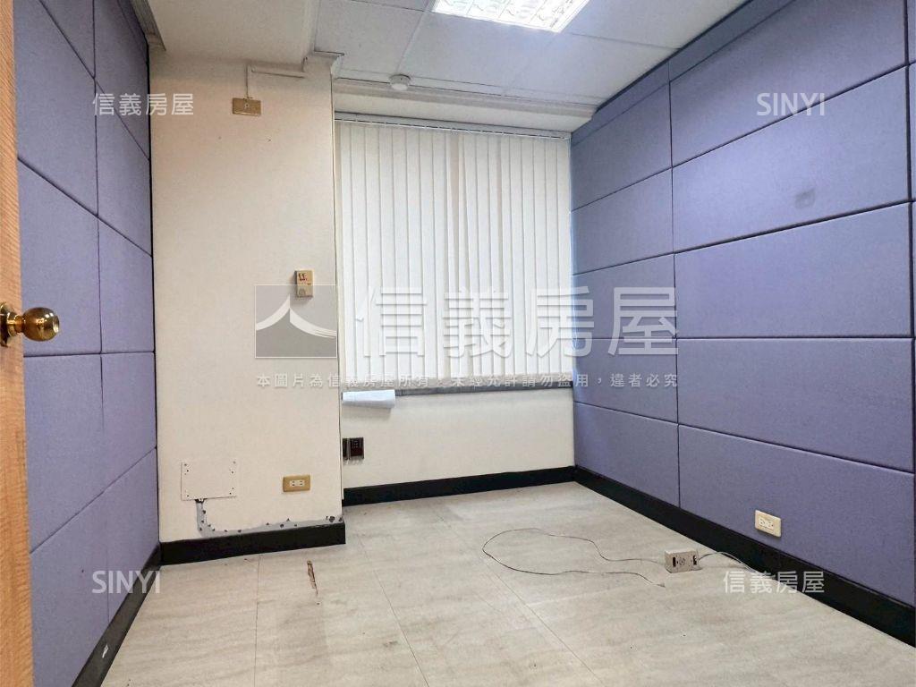 精選世貿邊間帷幕氣派辦公房屋室內格局與周邊環境