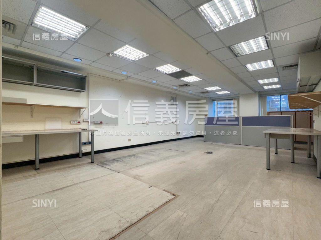 精選世貿邊間帷幕氣派辦公房屋室內格局與周邊環境