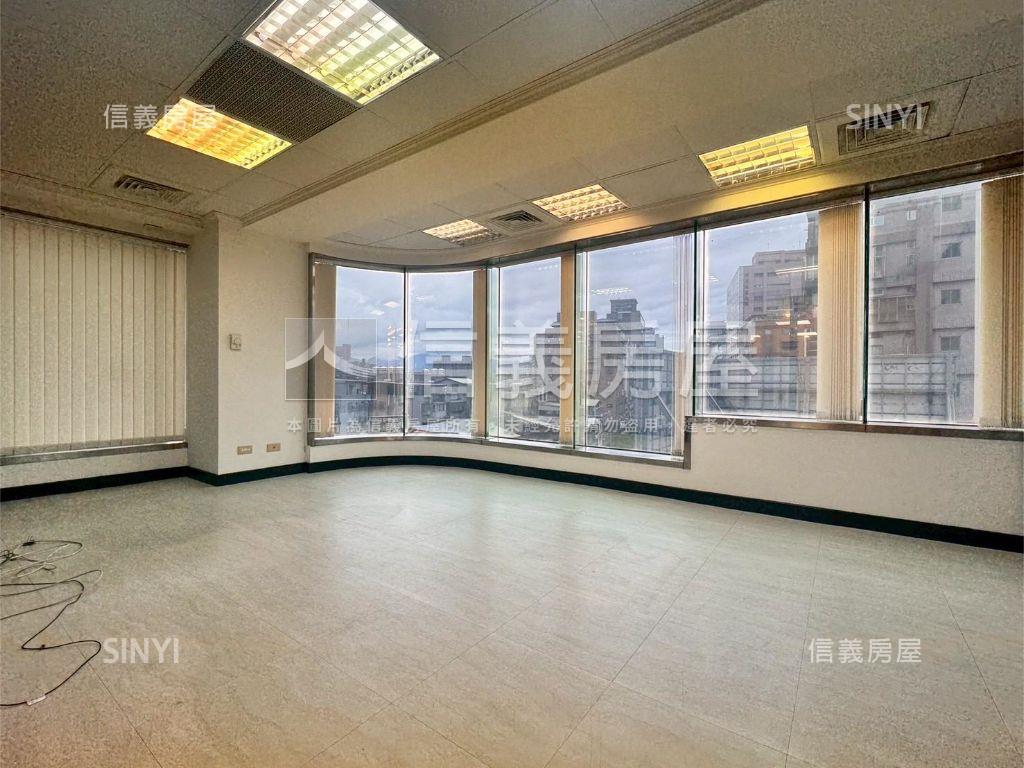 精選世貿邊間帷幕氣派辦公房屋室內格局與周邊環境