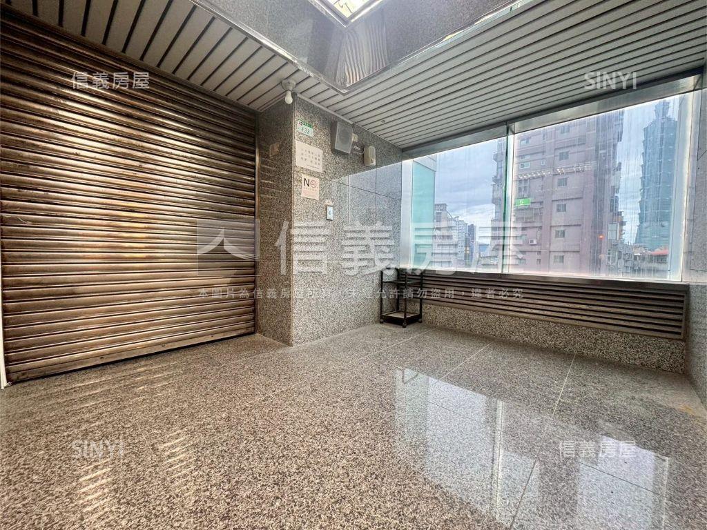 精選世貿邊間帷幕氣派辦公房屋室內格局與周邊環境