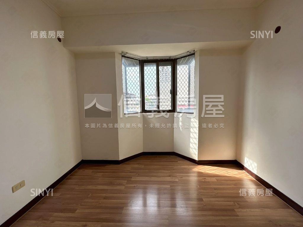 光榮國中旁優質３房房屋室內格局與周邊環境