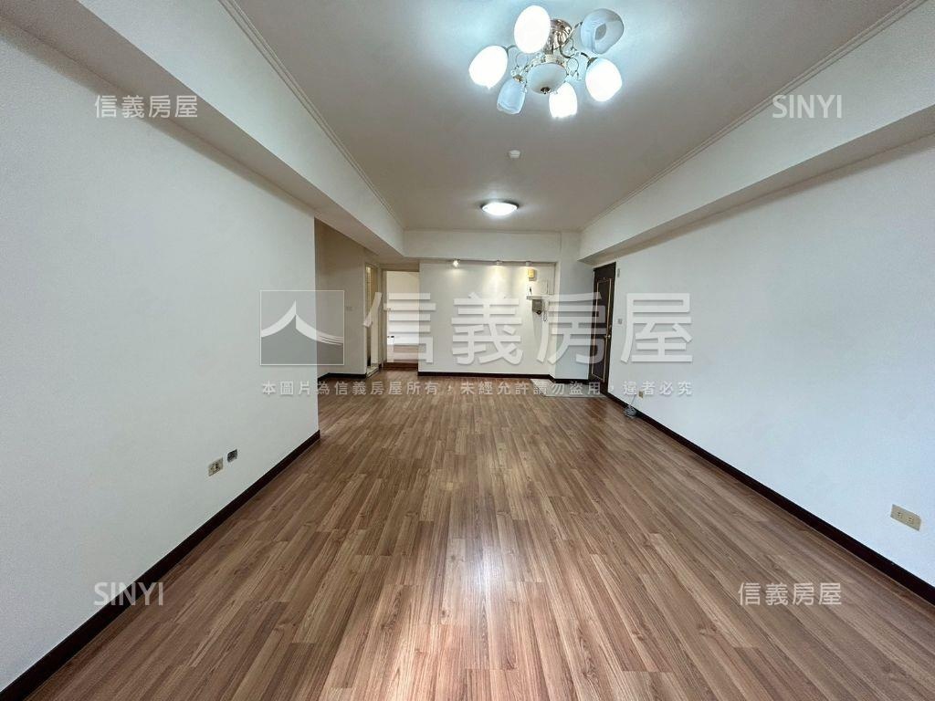 光榮國中旁優質３房房屋室內格局與周邊環境