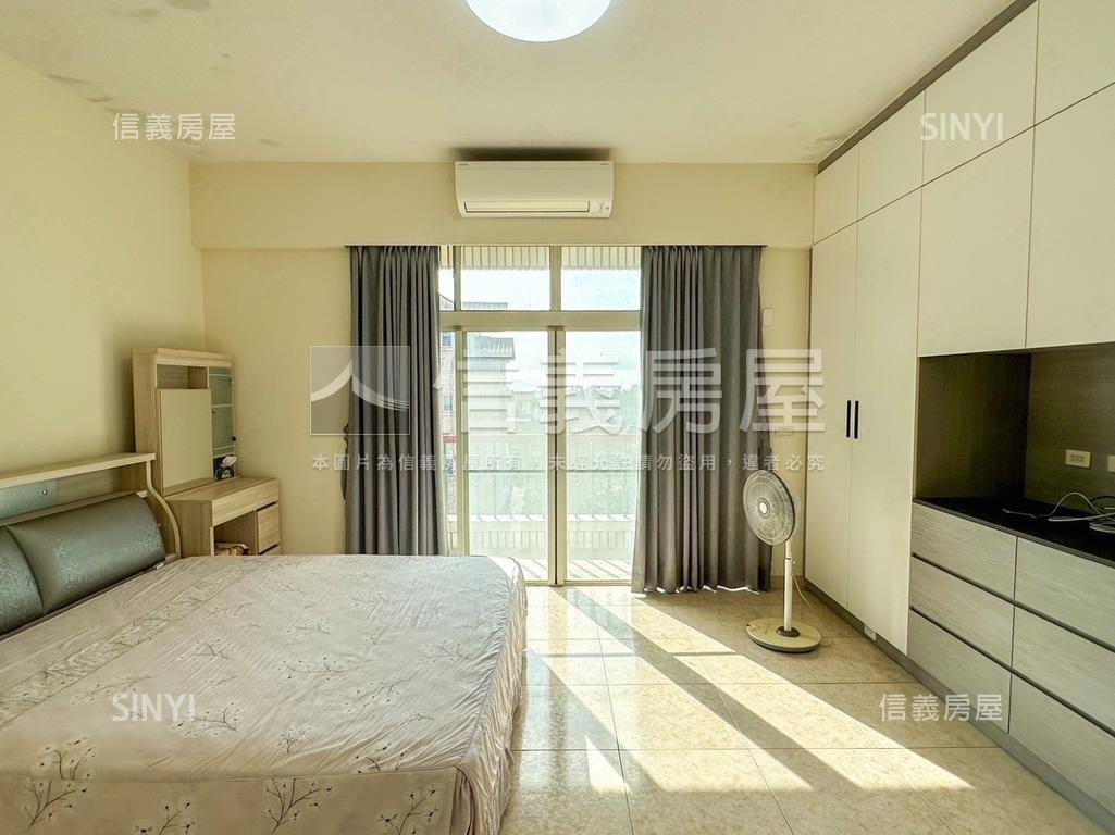 社區型別墅便利停車有露臺房屋室內格局與周邊環境