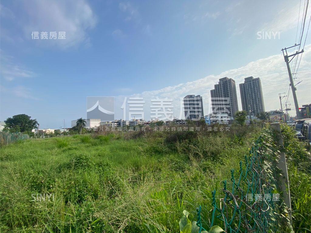 十五期商業區土地房屋室內格局與周邊環境