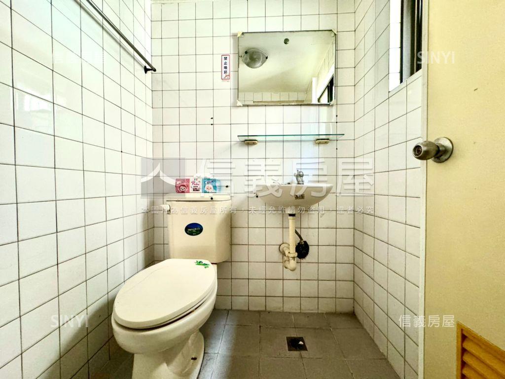 近民族路果菜市場正街金店房屋室內格局與周邊環境