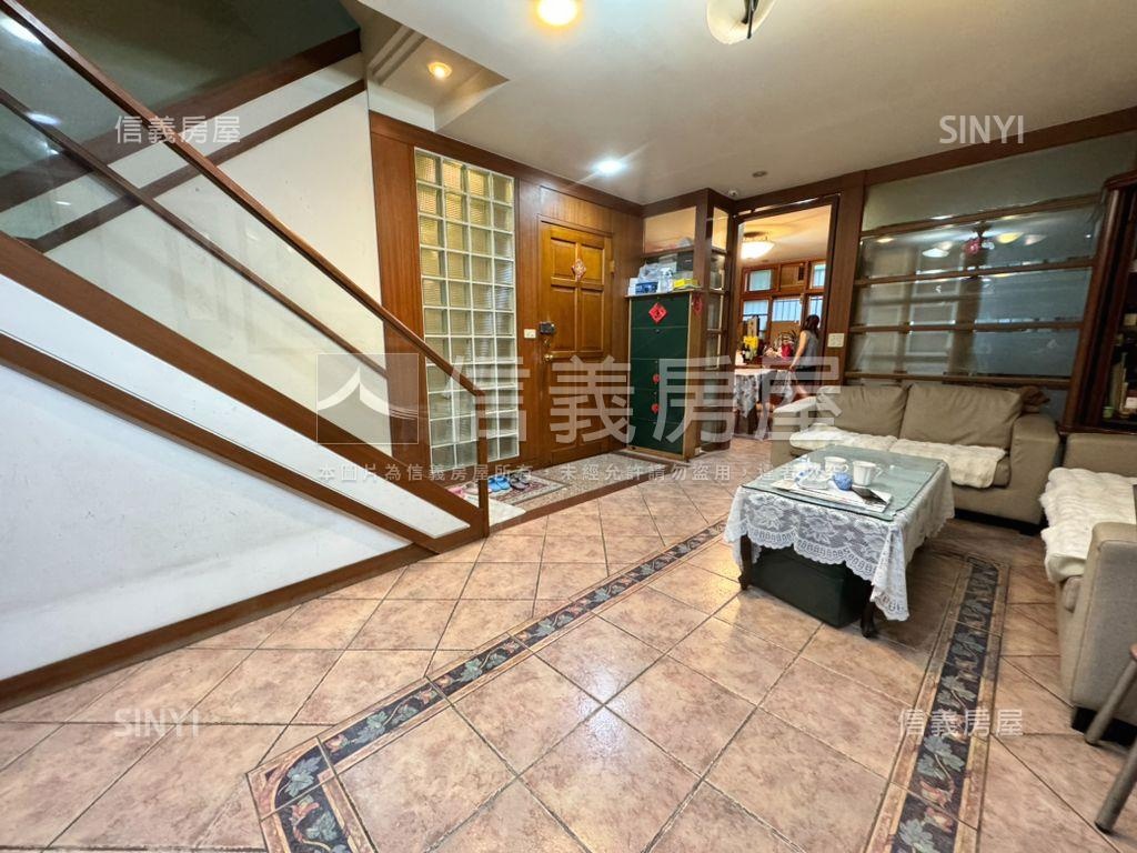 松江南京站四平街大宅房屋室內格局與周邊環境