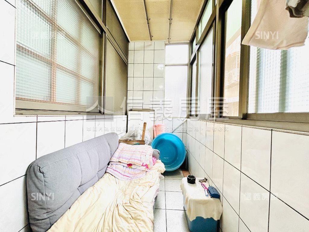 松江南京四平空中花園寓所房屋室內格局與周邊環境