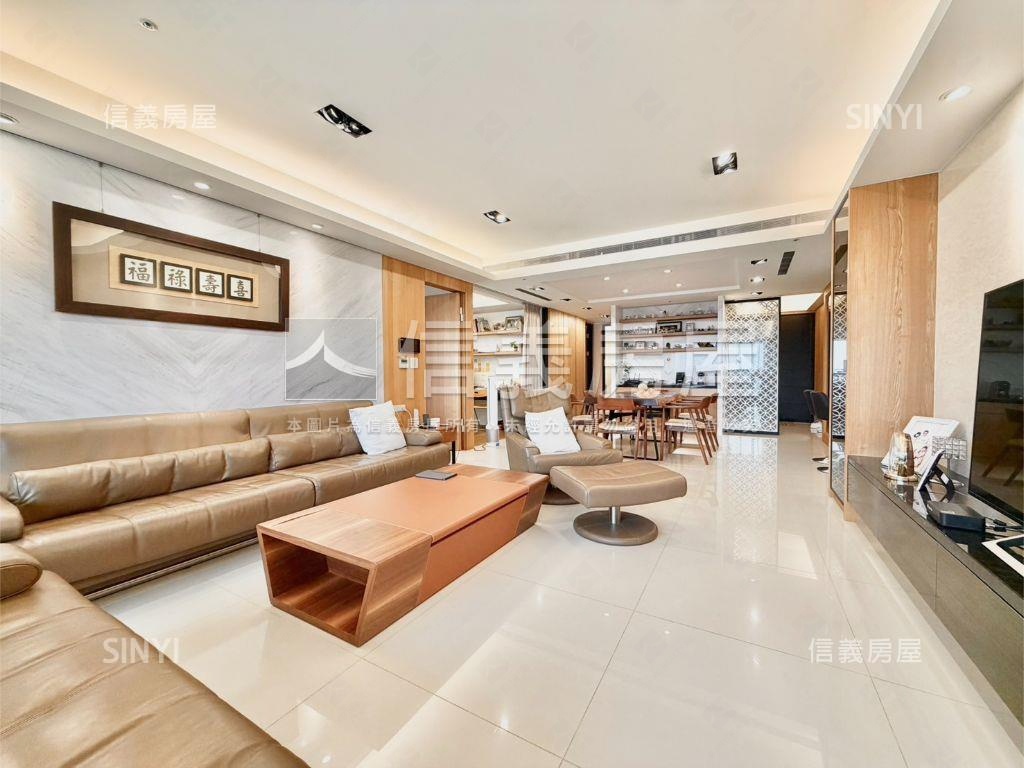 國泰雙璽高樓４房雙車位房屋室內格局與周邊環境