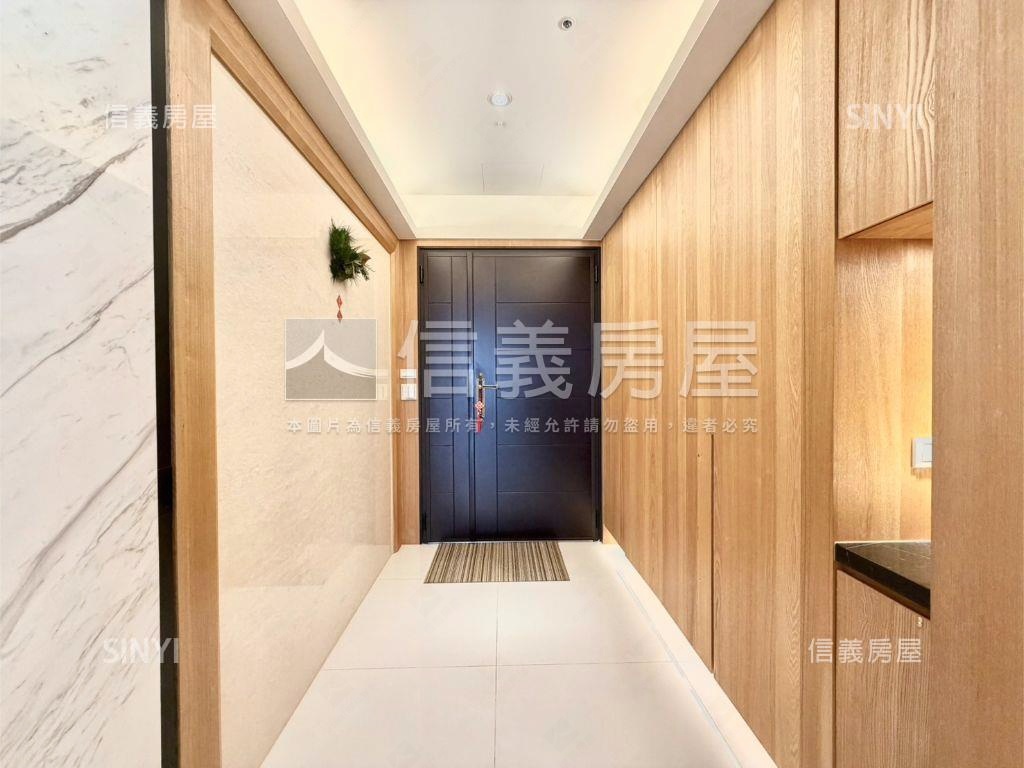 國泰雙璽高樓４房雙車位房屋室內格局與周邊環境