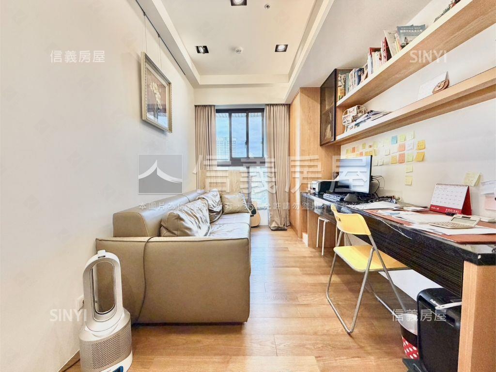 國泰雙璽高樓４房雙車位房屋室內格局與周邊環境