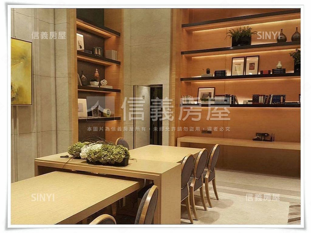 國泰雙璽高樓４房雙車位房屋室內格局與周邊環境