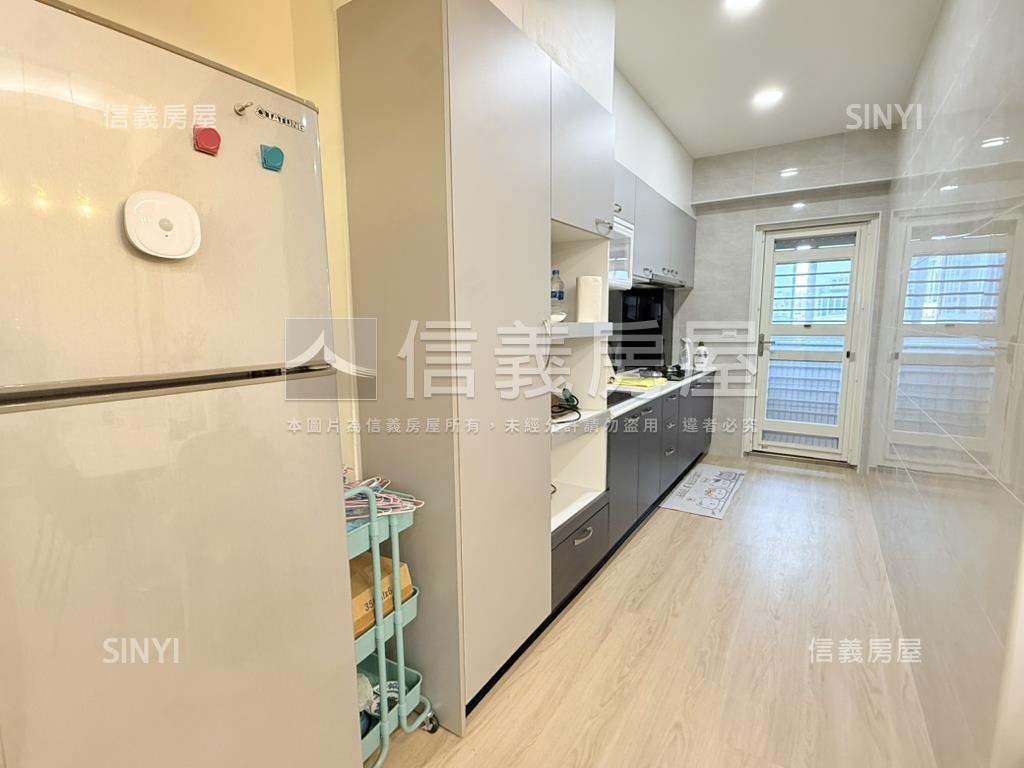 頭份華城溫馨大三房房屋室內格局與周邊環境