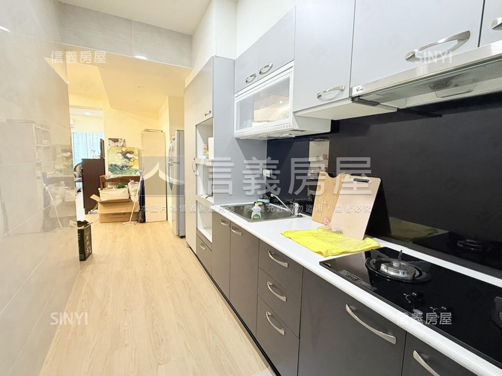 頭份華城溫馨大三房房屋室內格局與周邊環境