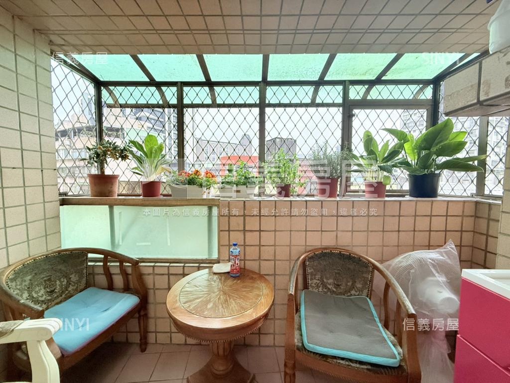 汐止仁德福興三房車位房屋室內格局與周邊環境