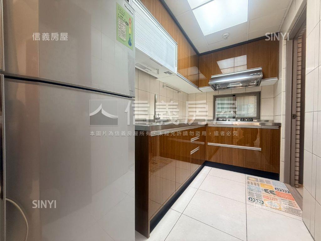 中路‧翰林苑三房車位房屋室內格局與周邊環境