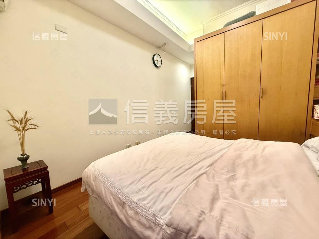 馬年冠德裝潢電梯三房房屋室內格局與周邊環境