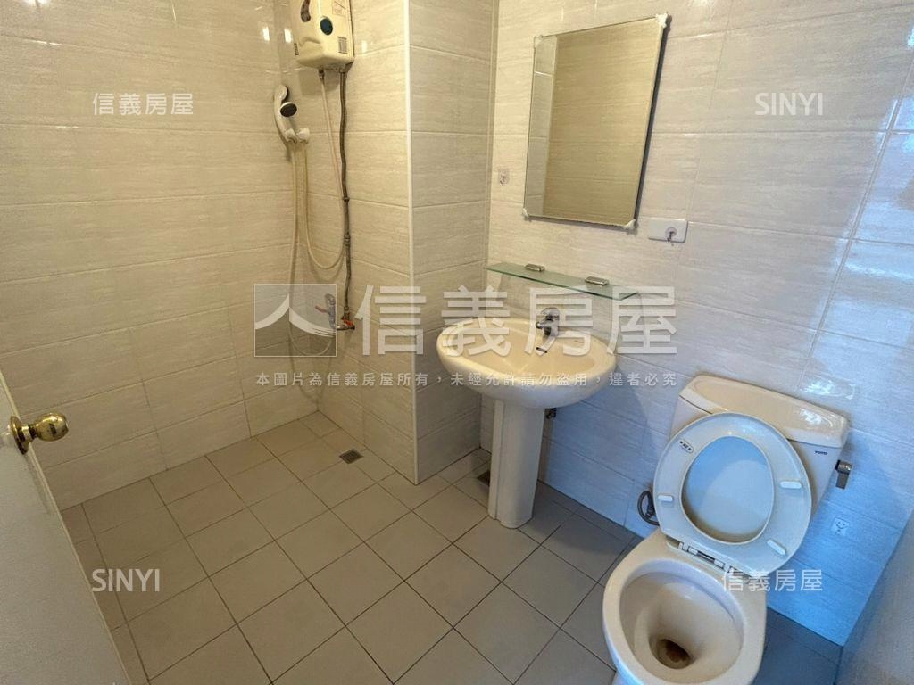 正西門路六樓收租寶房屋室內格局與周邊環境