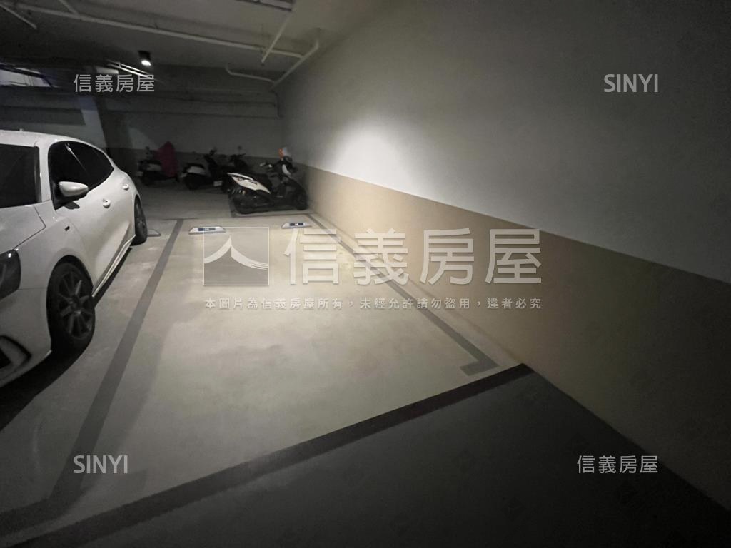 國聚之艷三房平車視野戶房屋室內格局與周邊環境