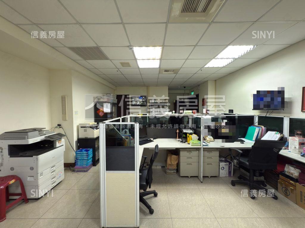 溫莎堡商業總部房屋室內格局與周邊環境