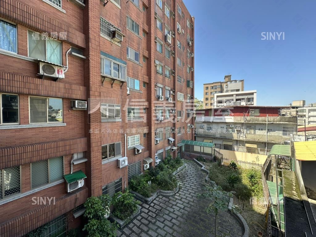 臻藏．坤山和歌｜採光大器房屋室內格局與周邊環境