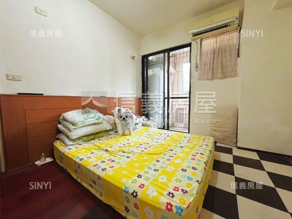 文心國小旁兩房兩衛附車位房屋室內格局與周邊環境