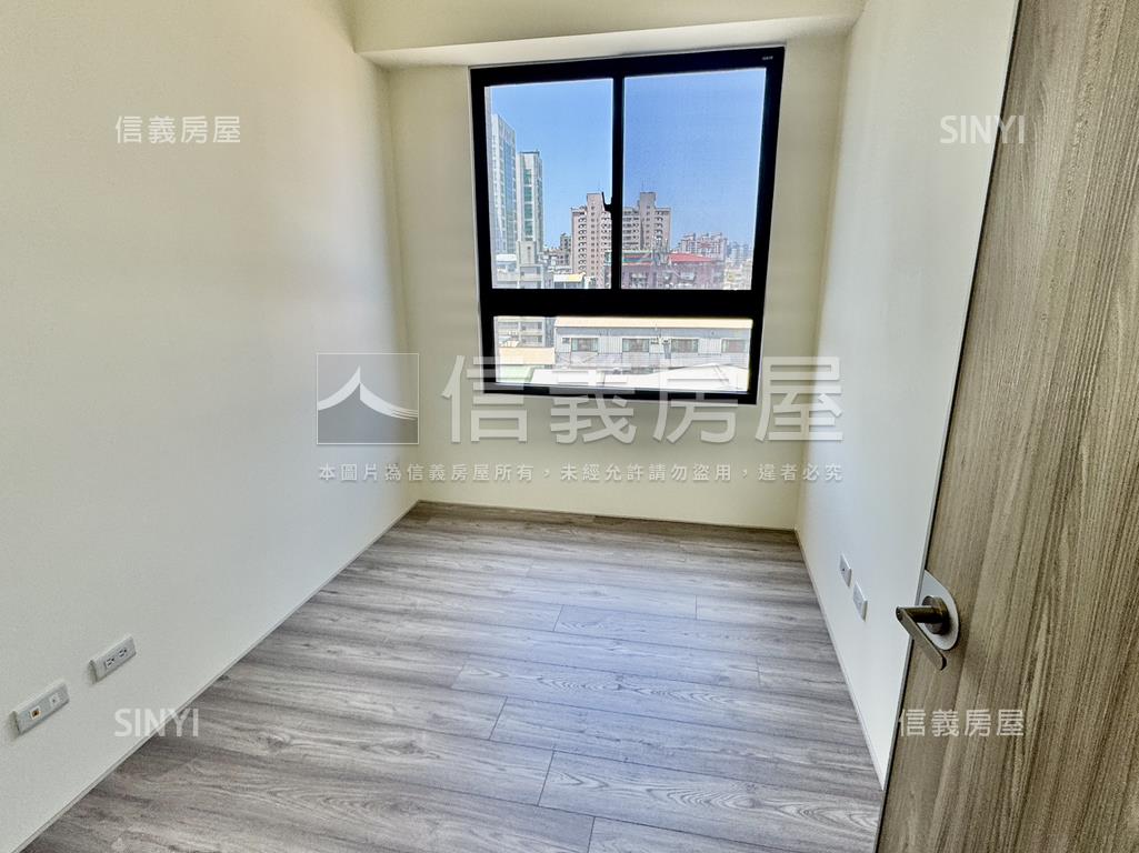 「惟美」邊間三房平車房屋室內格局與周邊環境