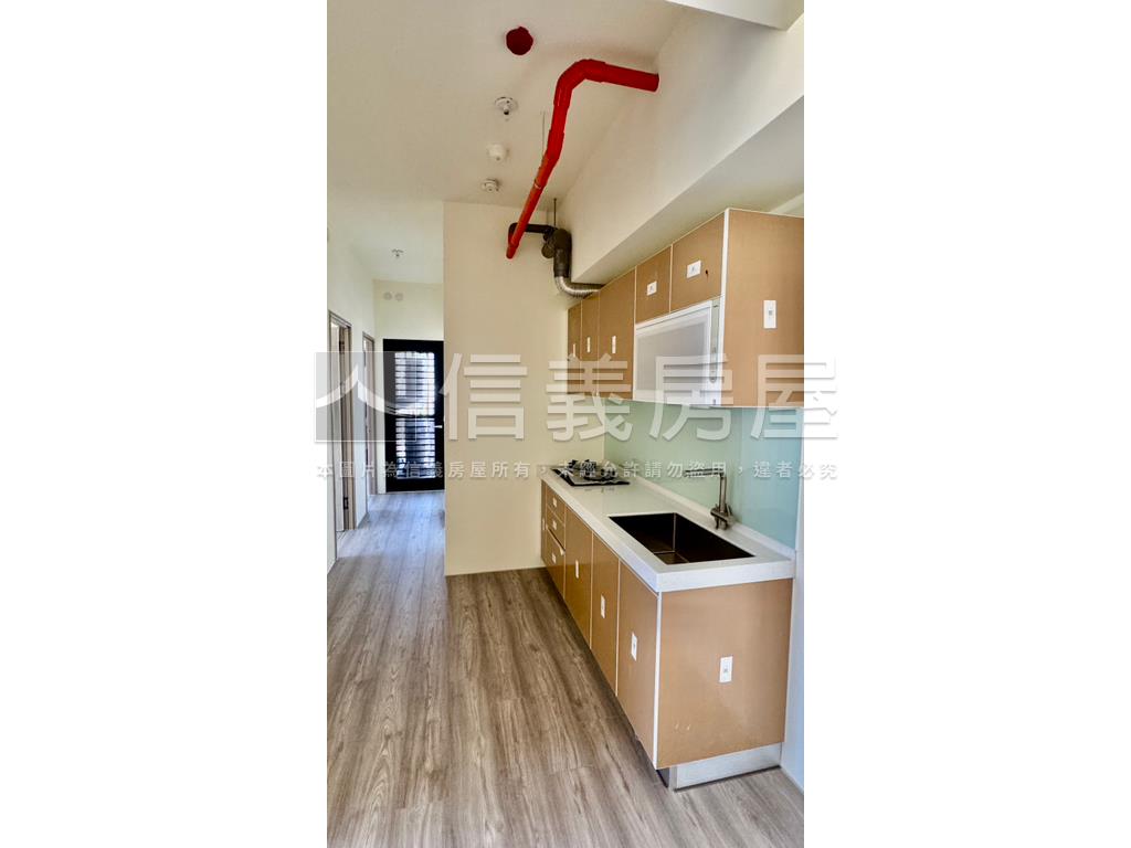 「惟美」邊間三房平車房屋室內格局與周邊環境