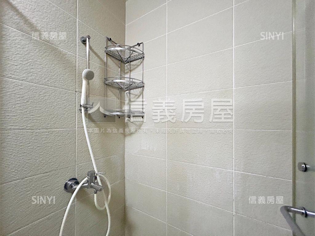 啟奧邦城大三房雙車位房屋室內格局與周邊環境