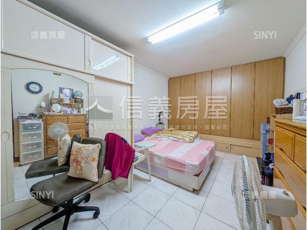 鎮前街稀有廠辦透天釋出房屋室內格局與周邊環境