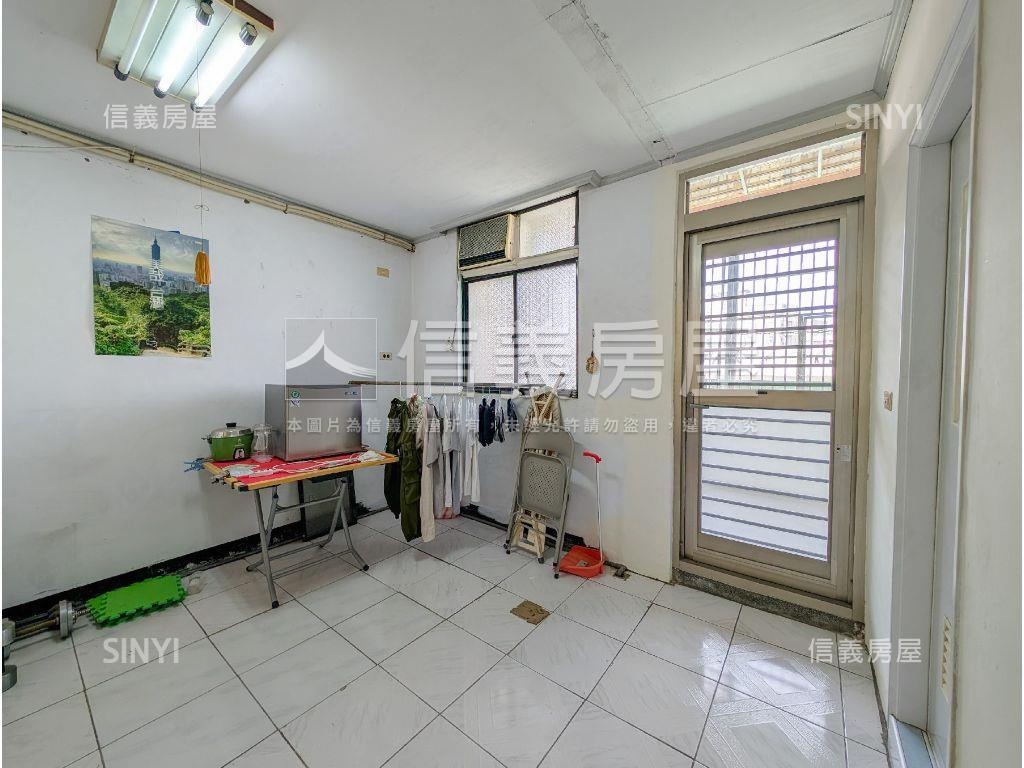 鎮前街稀有廠辦透天釋出房屋室內格局與周邊環境