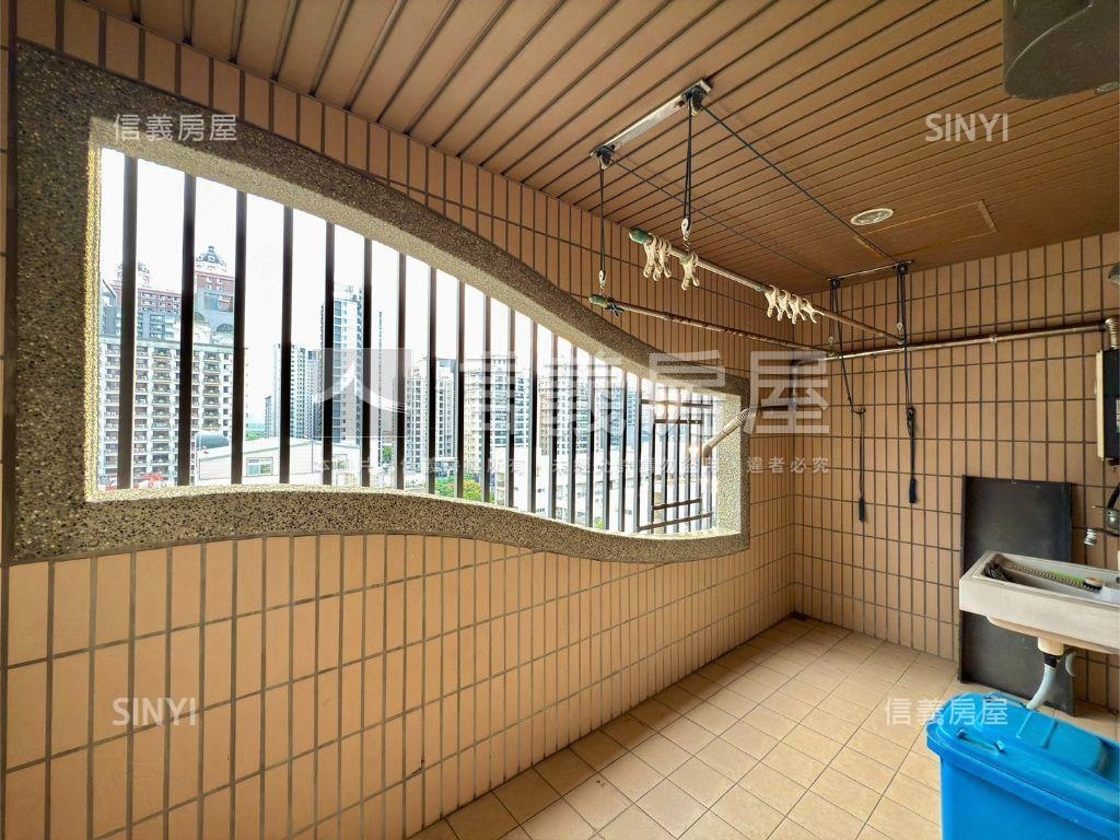 富廣ＶＩＳＩＯＮ景觀四房房屋室內格局與周邊環境