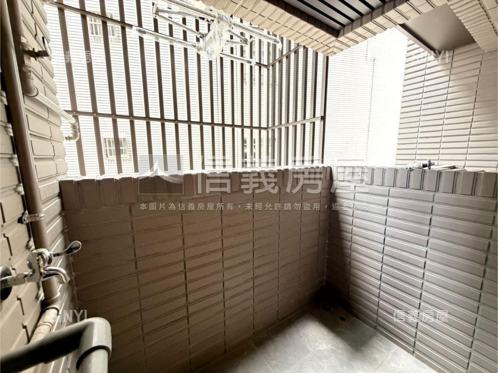 金之邸兩房兩衛浴４Ｆ房屋室內格局與周邊環境