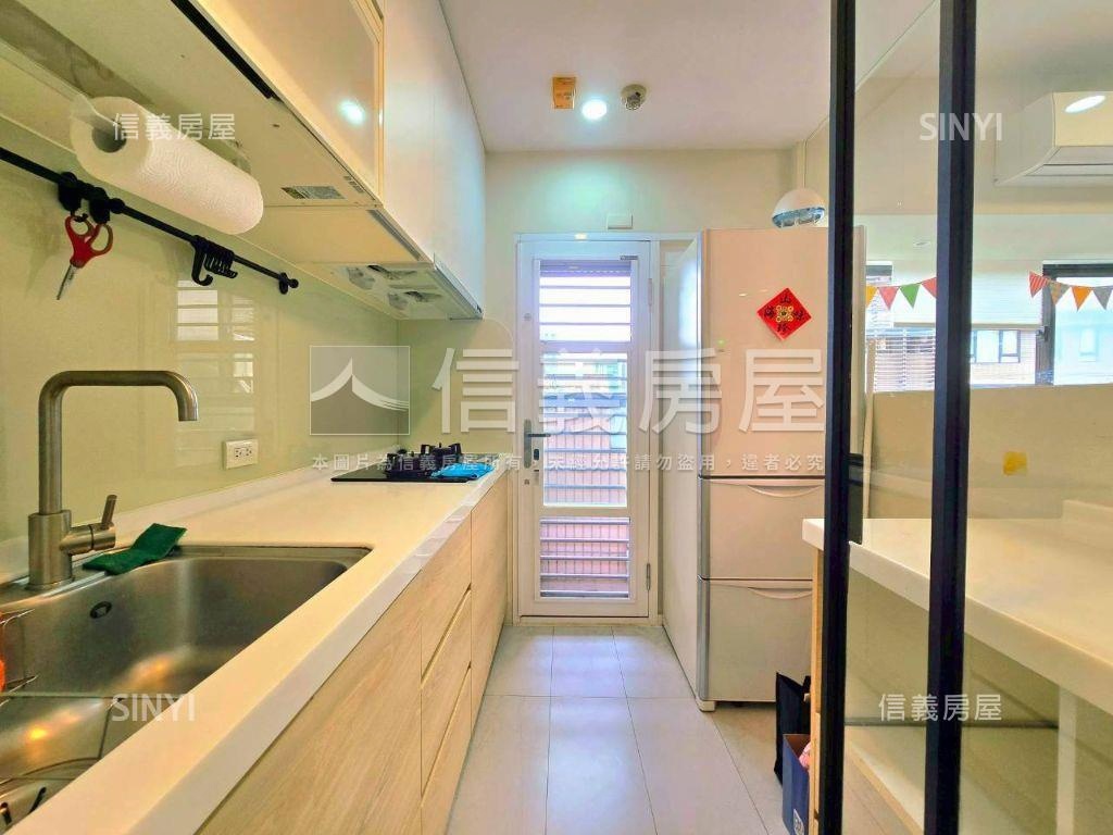 威京美兩房房屋室內格局與周邊環境