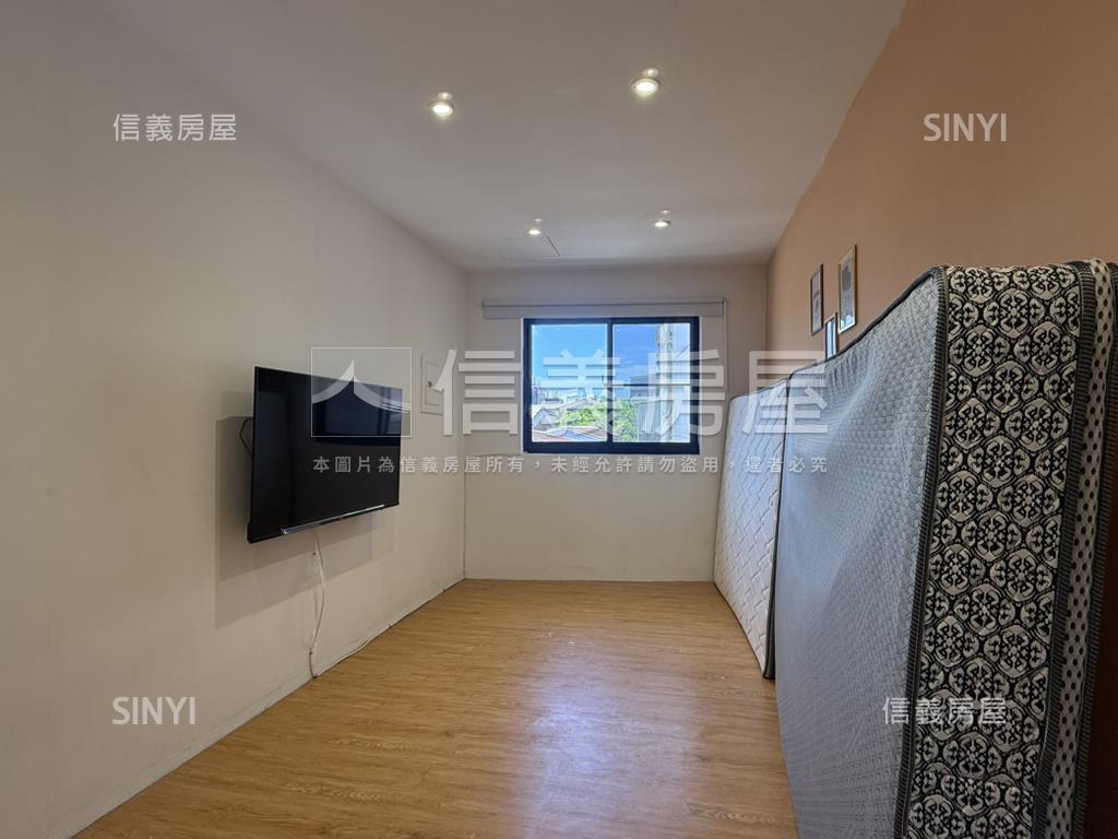 海安路整新美透天房屋室內格局與周邊環境