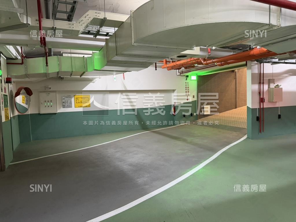 前金捷運站新穎精品兩房房屋室內格局與周邊環境