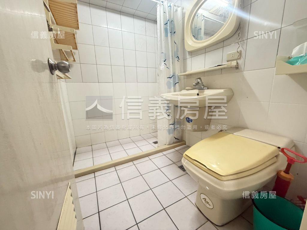 郵政總局旁採光佳兩房平車房屋室內格局與周邊環境