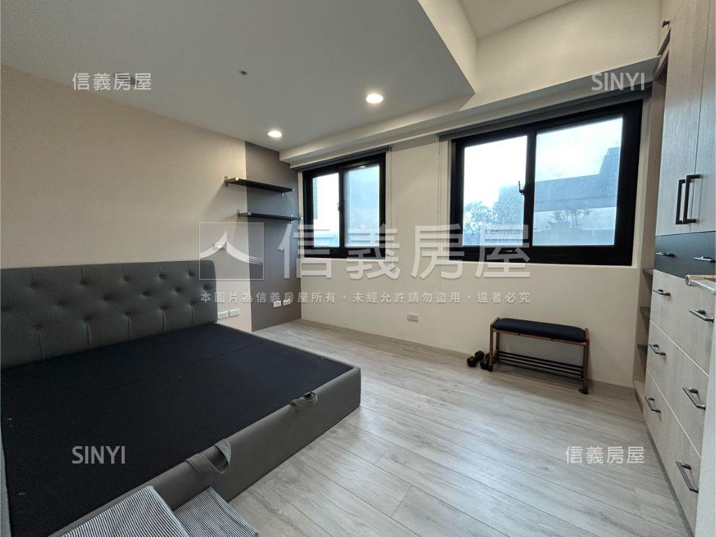 美高樓後棟羅曼羅蘭有車位房屋室內格局與周邊環境
