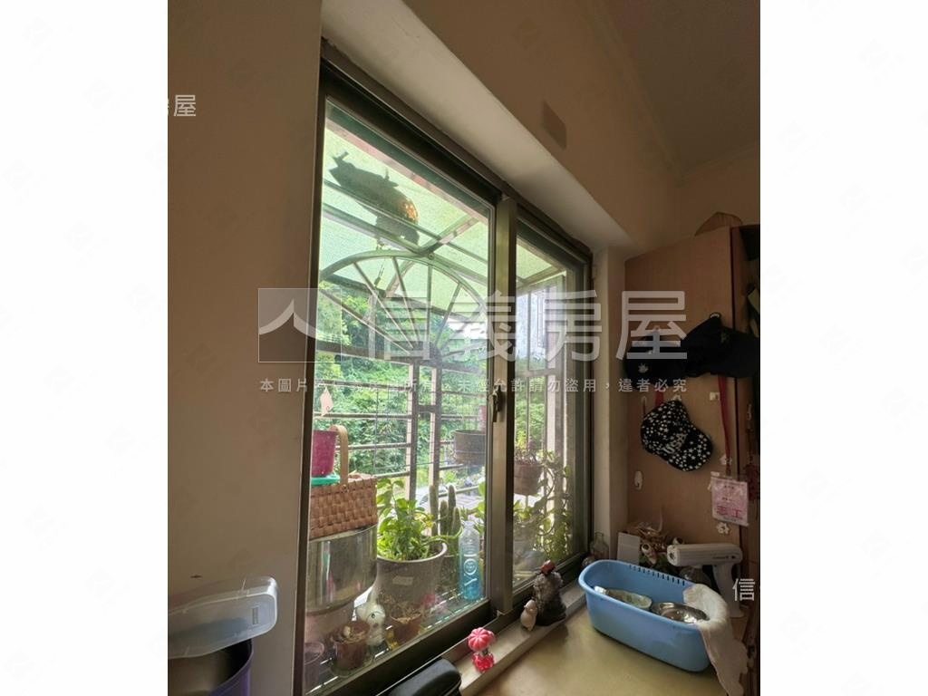 推薦＿綠意採光電梯三房房屋室內格局與周邊環境