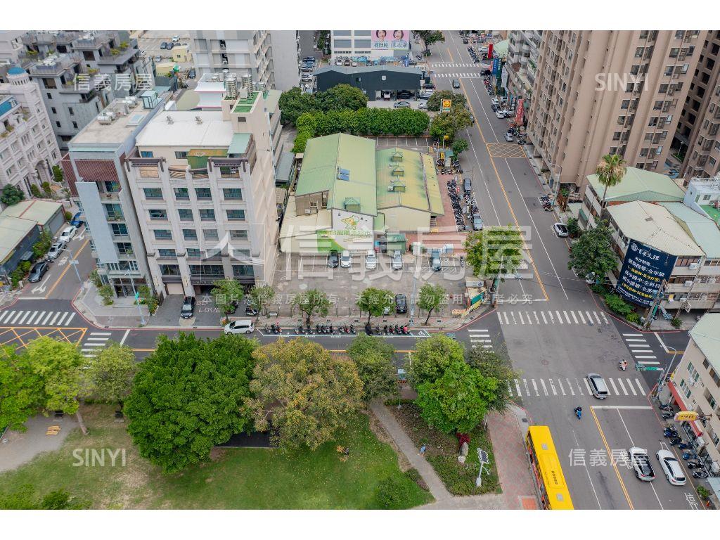 面文修公園住二大角地房屋室內格局與周邊環境