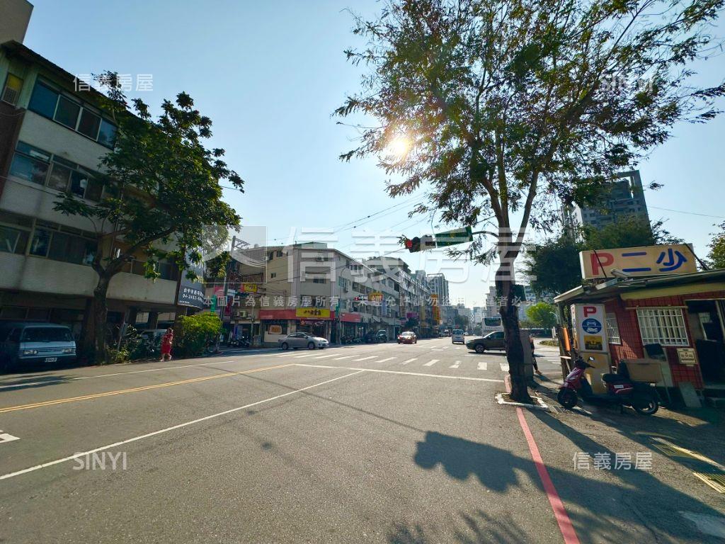 面文修公園住二大角地房屋室內格局與周邊環境