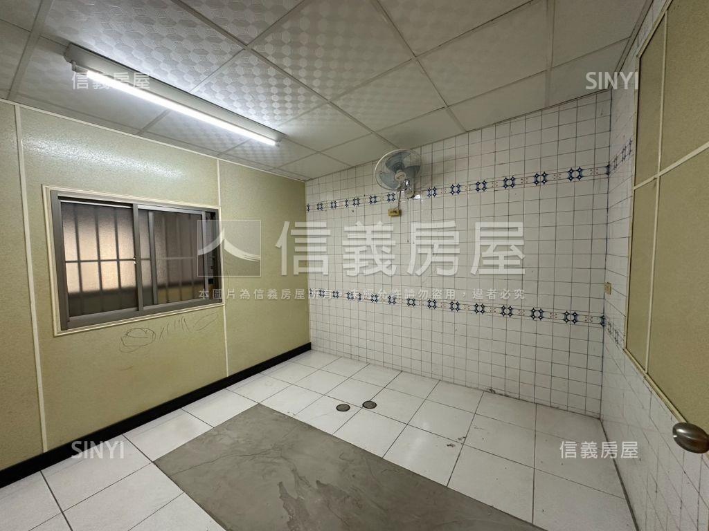 近九份子大面寬透天房屋室內格局與周邊環境