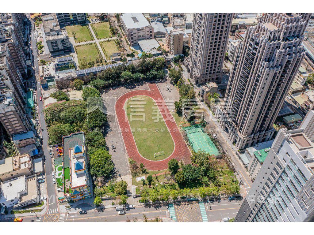 東方明珠稀有大三房雙車位房屋室內格局與周邊環境