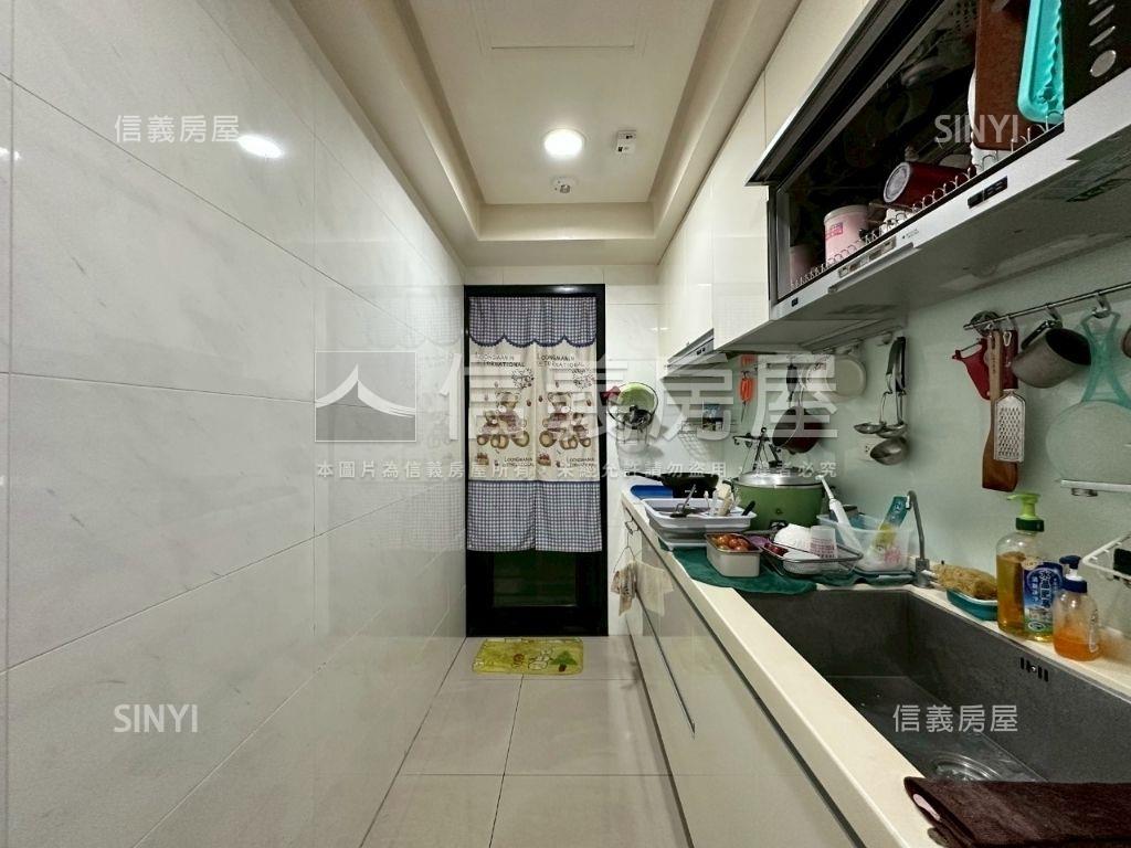 稀少釋出外棟御美學美三房房屋室內格局與周邊環境
