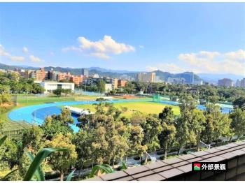 正面台大美景樓中樓之星