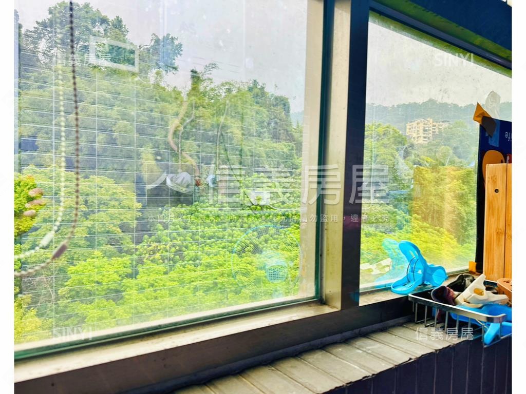 城市景觀宅信義區×象山房屋室內格局與周邊環境