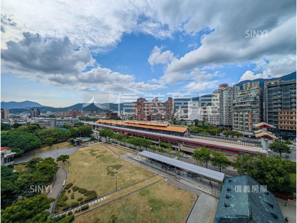 御品行館２房２衛浴房屋室內格局與周邊環境